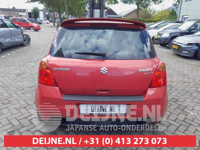 Suzuki Swift 1.6 Sport VVT 16V Sloopvoertuig (2010, Rood)