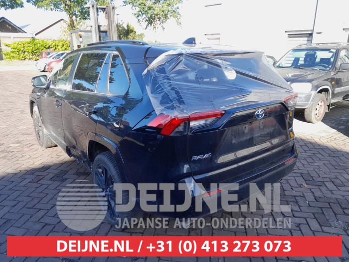 Toyota RAV4 2.5 Hybrid 16V Sloopvoertuig (2021, Zwart)