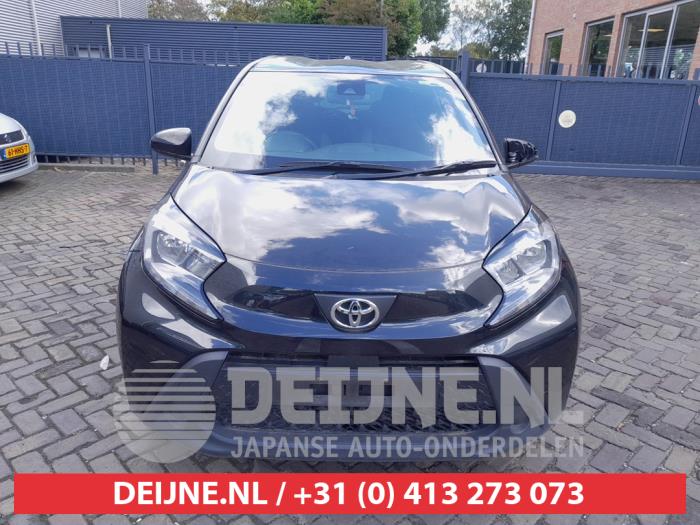 Toyota Aygo X 1.0 12V VVT-i Sloopvoertuig (2022, Zwart)