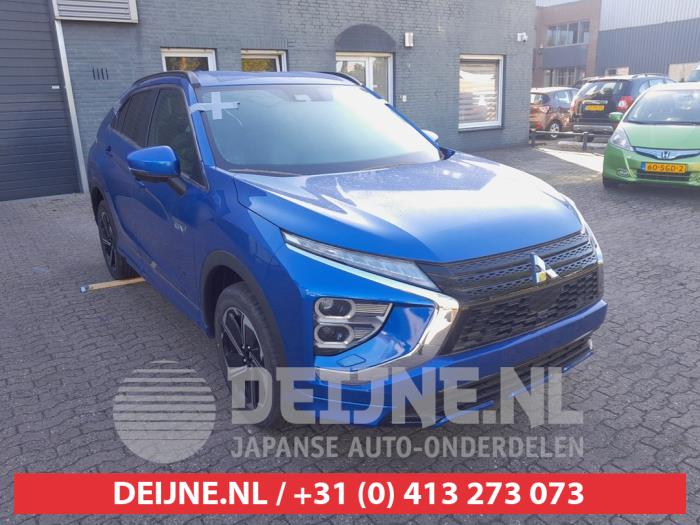 Mitsubishi Eclipse Cross 2.4 16V PHEV 4x4 Sloopvoertuig (2023, Blauw)