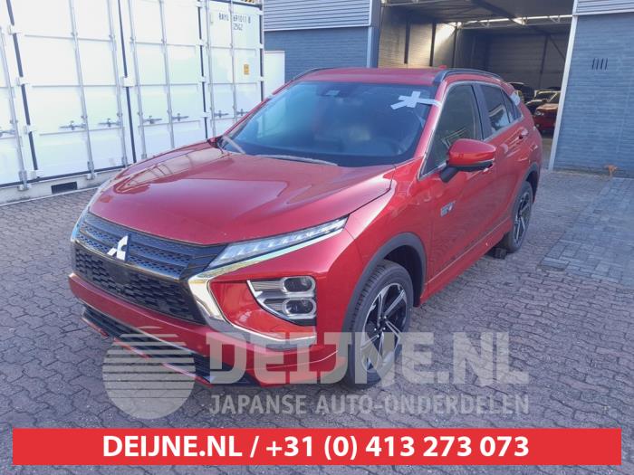 Mitsubishi Eclipse Cross 2.4 16V PHEV 4x4 Skrotfordon (2023, ROOD)