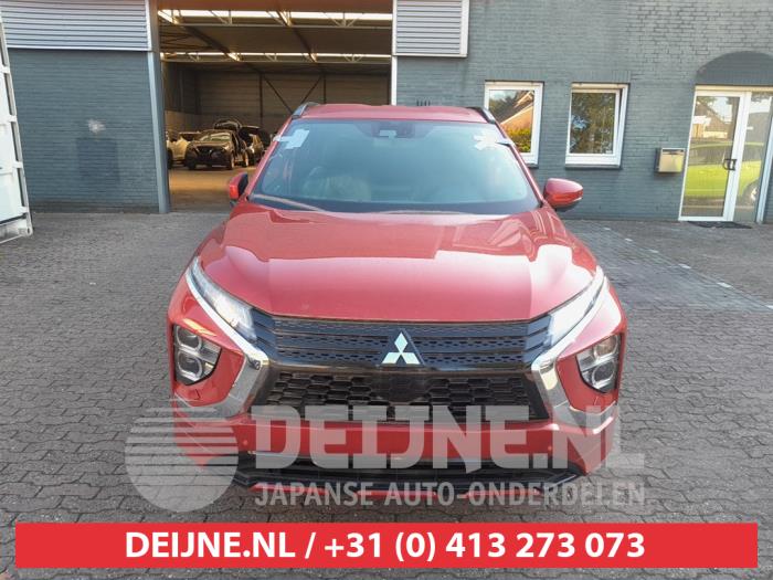 Mitsubishi Eclipse Cross 2.4 16V PHEV 4x4 Skrotfordon (2023, ROOD)