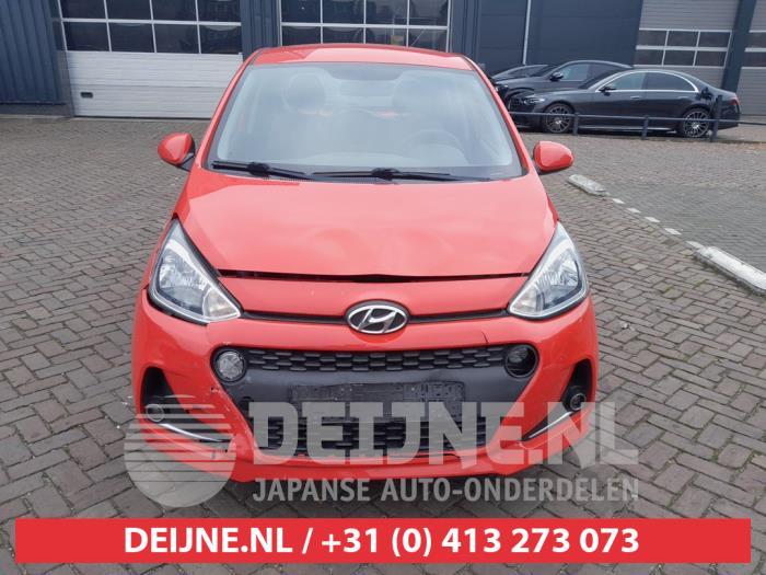 Hyundai i10 1.0 12V Skrotfordon (2019, ROOD)