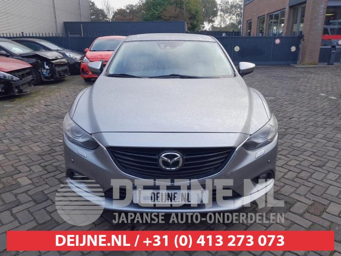 Mazda 6 2.2 SkyActiv-D 150 16V Schadevoertuig (2014, Grijs)