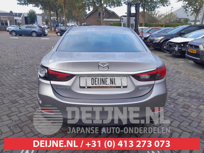 Mazda 6 2.2 SkyActiv-D 150 16V Schadevoertuig (2014, Grijs)