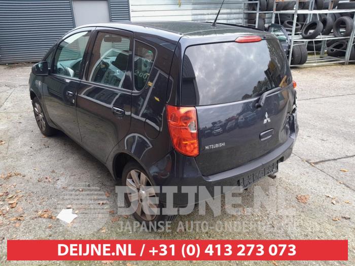 Mitsubishi Colt 1.3 16V Sloopvoertuig (2008, Zwart)