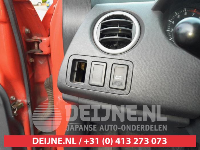 Suzuki Swift 1.5 VVT 16V Sloopvoertuig (2006, Rood)