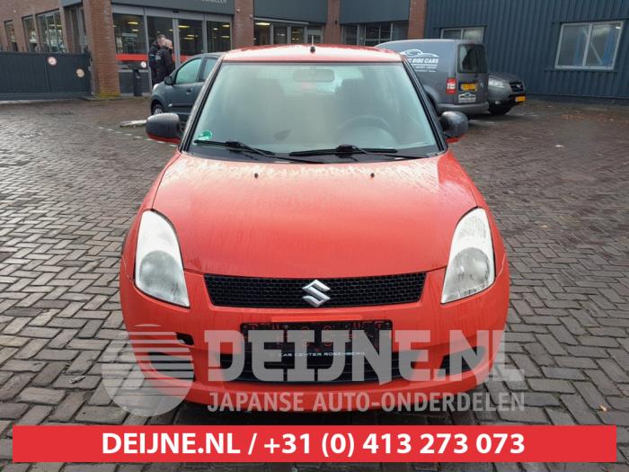 Suzuki Swift 1.5 VVT 16V Sloopvoertuig (2006, Rood)