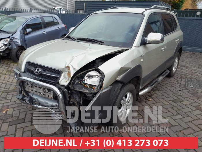 Hyundai Tucson 2.0 16V CVVT 4x2 Sloopvoertuig (2007, Grijs)