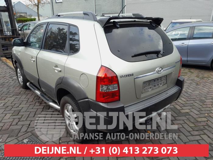 Hyundai Tucson 2.0 16V CVVT 4x2 Sloopvoertuig (2007, Grijs)