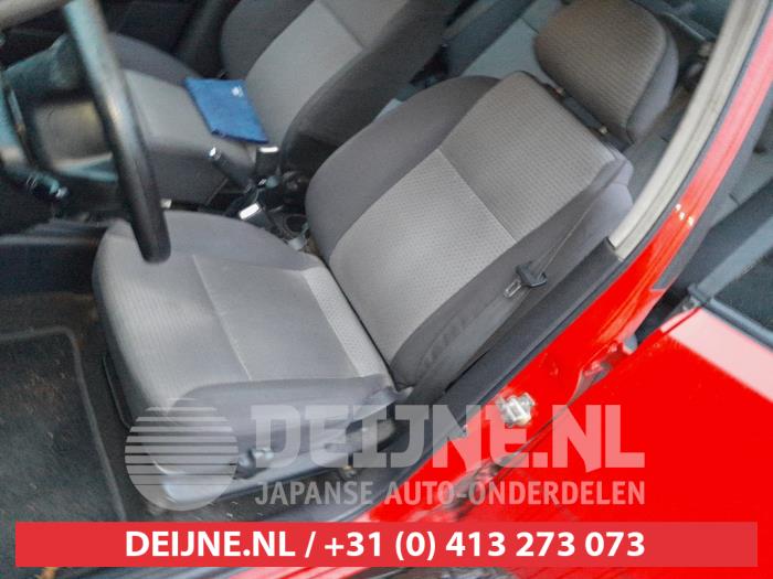 Chevrolet Aveo 1.4 16V LS Samochód złomowany (2009, Czerwony)