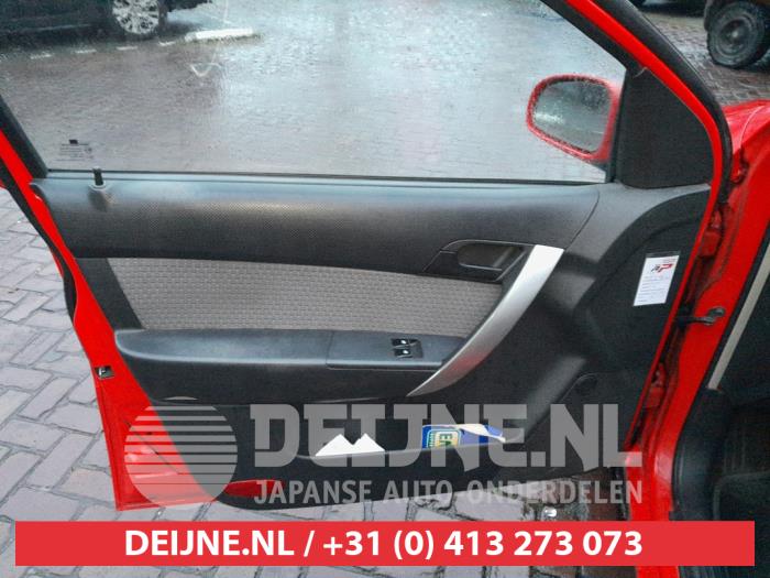 Chevrolet Aveo 1.4 16V LS Samochód złomowany (2009, Czerwony)