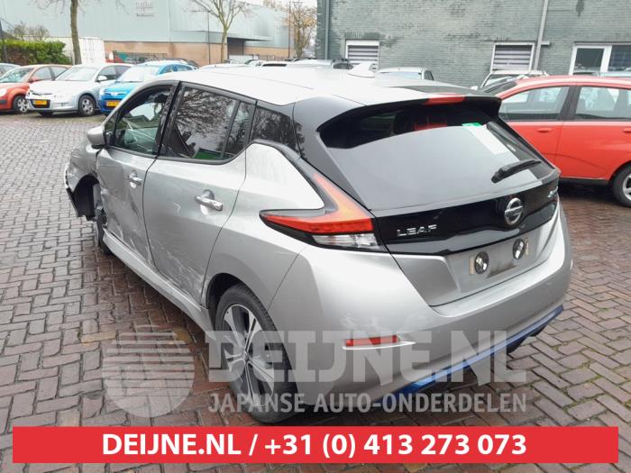 Nissan Leaf e+ 59/62kWh Samochód złomowany (2021, Szary)