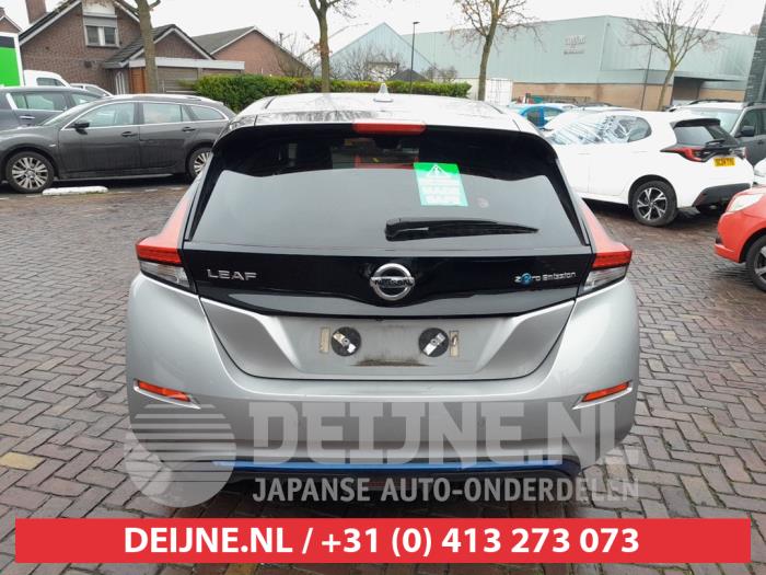 Nissan Leaf e+ 59/62kWh Samochód złomowany (2021, Szary)