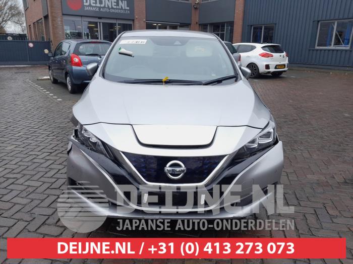 Nissan Leaf e+ 59/62kWh Samochód złomowany (2021, Szary)