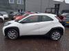 Toyota Aygo X 1.0 12V VVT-i Samochód złomowany (2022, Bialy)