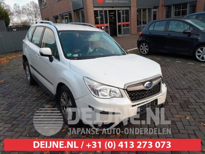 Subaru Forester 2.0 16V X Skrotfordon (2014, WIT)
