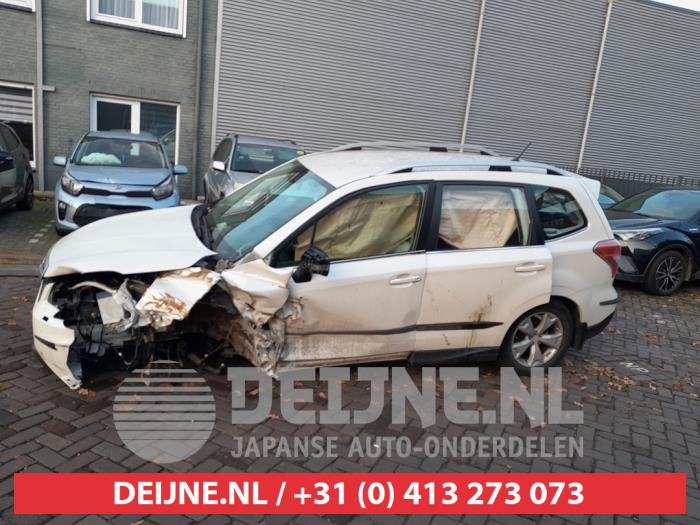 Subaru Forester 2.0 16V X Skrotfordon (2014, WIT)