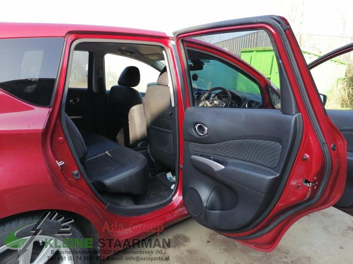 Nissan Note 1.2 DIG-S 98 Sloopvoertuig (2015, Donker, Rood)