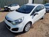 Kia Rio III 1.2 CVVT 16V Sloopvoertuig (2013, Wit)