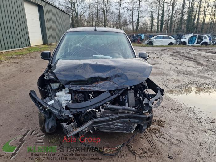 Hyundai i10 1.2i 16V Sloopvoertuig (2011, Zwart)