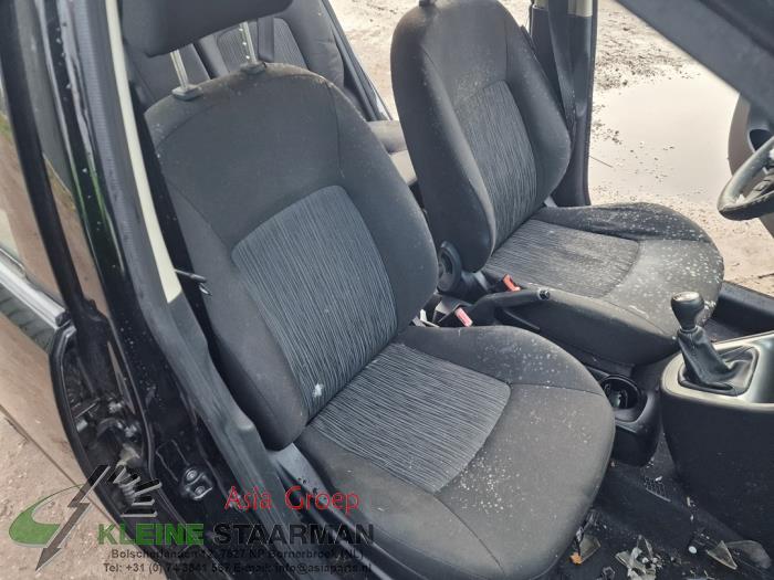 Hyundai i10 1.2i 16V Sloopvoertuig (2011, Zwart)