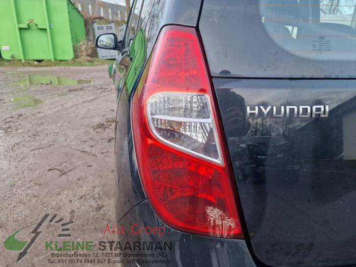 Hyundai i10 1.2i 16V Sloopvoertuig (2011, Zwart)