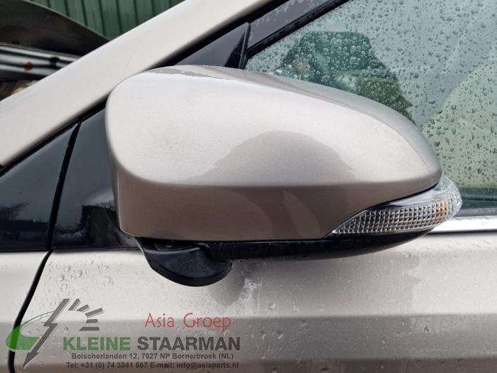 Toyota Auris 1.6 Dual VVT-i 16V Sloopvoertuig (2014, Brons)