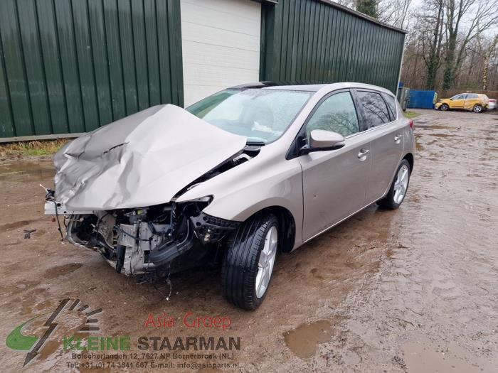 Toyota Auris 1.6 Dual VVT-i 16V Sloopvoertuig (2014, Brons)
