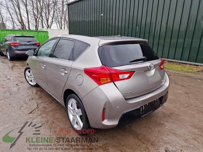 Toyota Auris 1.6 Dual VVT-i 16V Sloopvoertuig (2014, Brons)