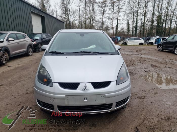 Mitsubishi Colt 1.3 16V Skrotfordon (2008, GRIJS)