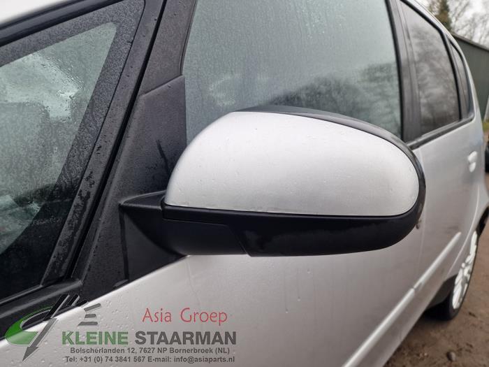 Mitsubishi Colt 1.3 16V Skrotfordon (2008, GRIJS)