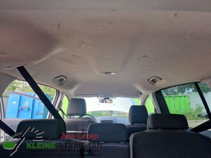 Mazda 5 1.8i 16V Sloopvoertuig (2005, Beige)