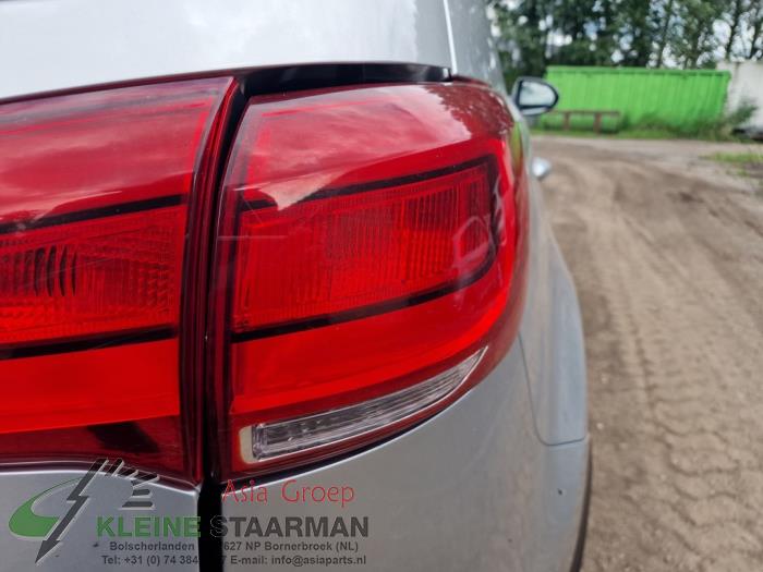 Kia Sportage 1.6 GDI 16V 4x2 Samochód złomowany (2015, Szary)