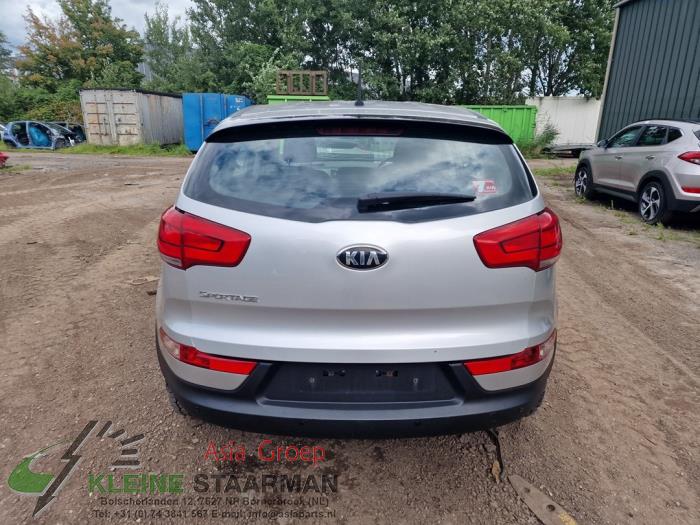 Kia Sportage 1.6 GDI 16V 4x2 Samochód złomowany (2015, Szary)
