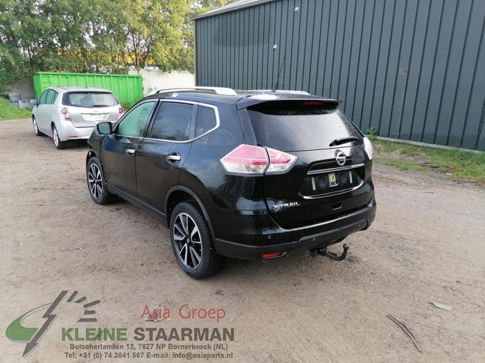 Nissan X-Trail 1.6 Energy dCi Samochód złomowany (2016, Czarny)