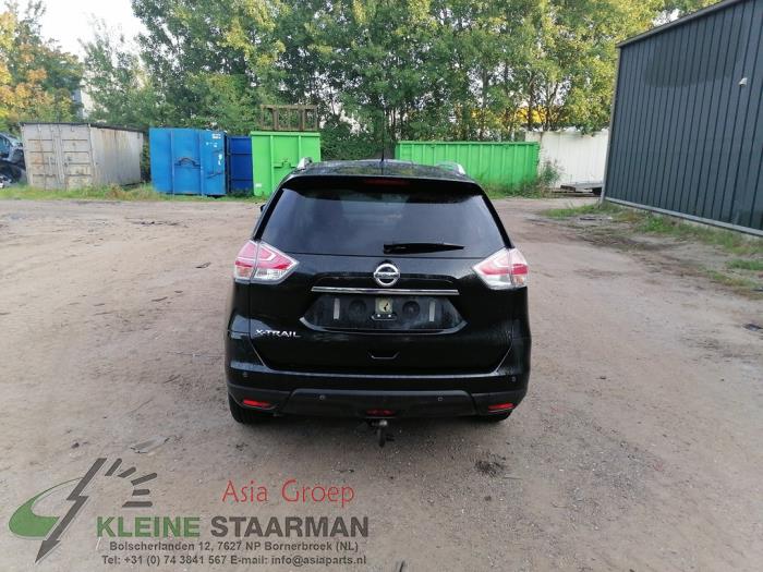 Nissan X-Trail 1.6 Energy dCi Samochód złomowany (2016, Czarny)