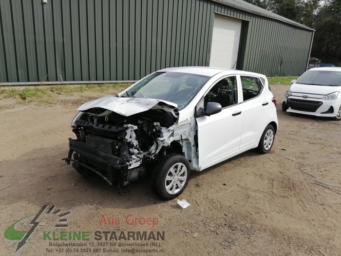 Hyundai i10 1.0 12V Sloopvoertuig (2018, Wit)