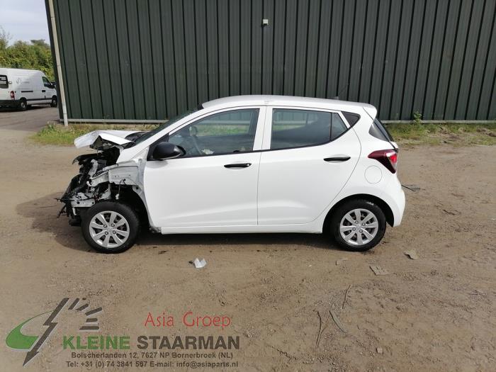 Hyundai i10 1.0 12V Sloopvoertuig (2018, Wit)
