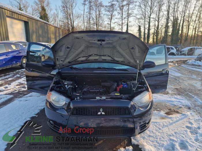 Mitsubishi Colt 1.3 16V Sloopvoertuig (2011, Zwart)