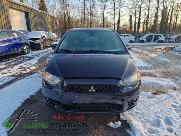 Mitsubishi Colt 1.3 16V Sloopvoertuig (2011, Zwart)