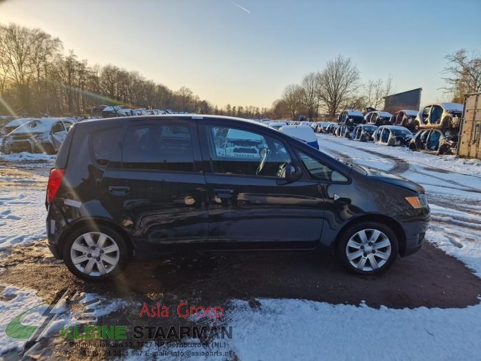 Mitsubishi Colt 1.3 16V Sloopvoertuig (2011, Zwart)