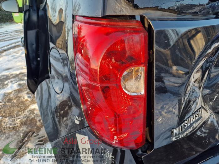 Mitsubishi Colt 1.3 16V Sloopvoertuig (2011, Zwart)