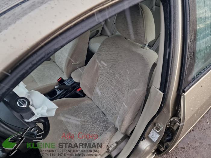 Nissan Primera 2.0 16V Sloopvoertuig (2003, Beige)