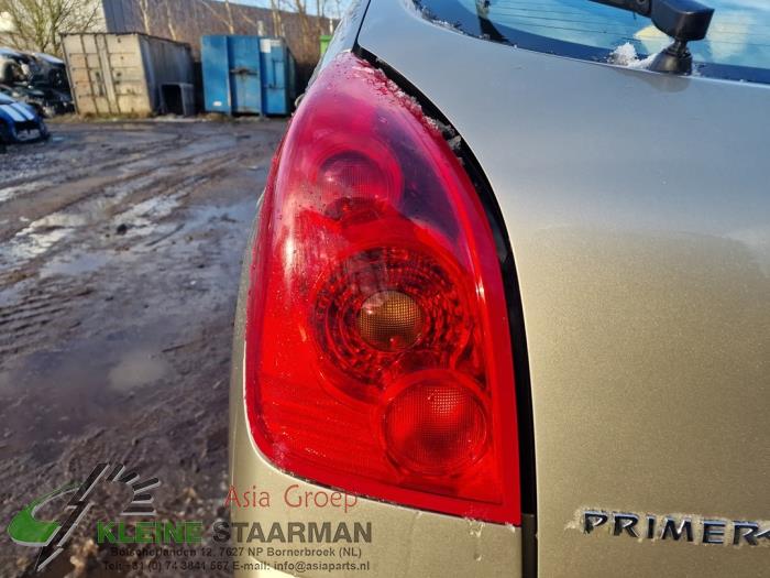 Nissan Primera 2.0 16V Sloopvoertuig (2003, Beige)