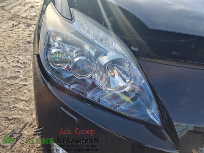 Toyota Prius 1.8 16V Sloopvoertuig (2011, Zwart)