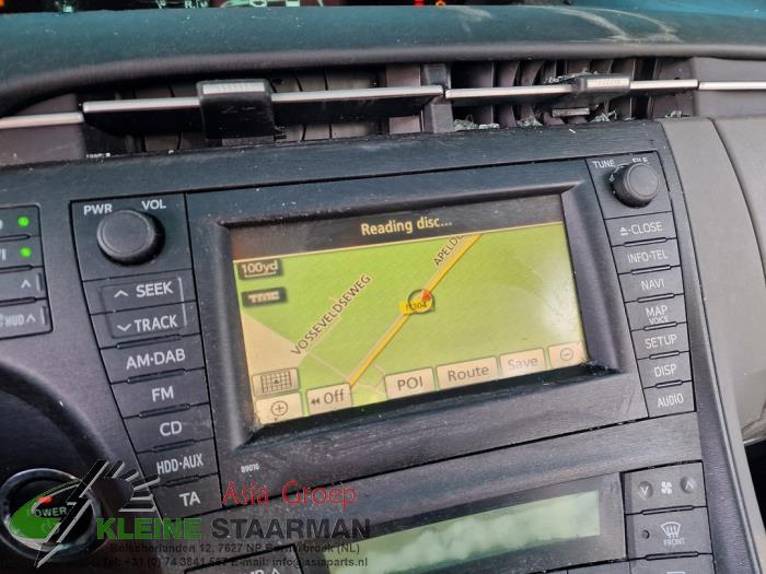 Toyota Prius 1.8 16V Sloopvoertuig (2011, Zwart)