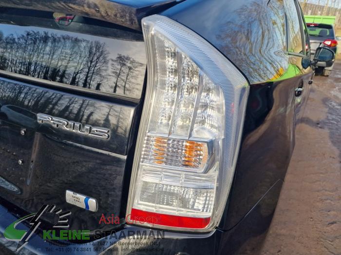 Toyota Prius 1.8 16V Sloopvoertuig (2011, Zwart)