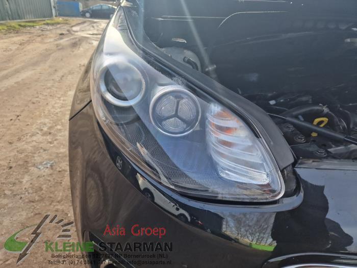 Kia Sportage 1.6 GDI 16V 4x2 Sloopvoertuig (2016, Zwart)