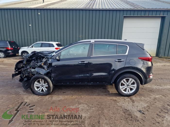 Kia Sportage 1.6 GDI 16V 4x2 Sloopvoertuig (2016, Zwart)